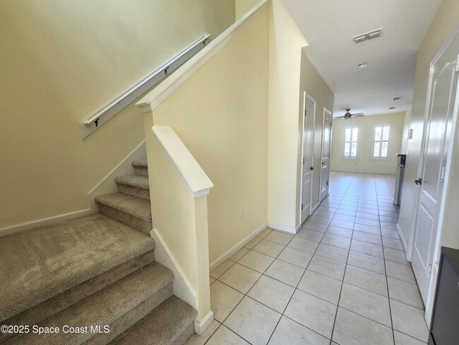 Building Photo - 708 Ventura Dr