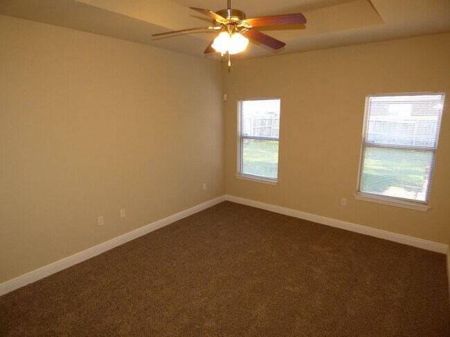 Building Photo - 6752 Cotter Drive