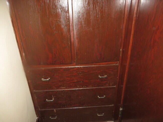 Building Photo - 1114 Rockhill St