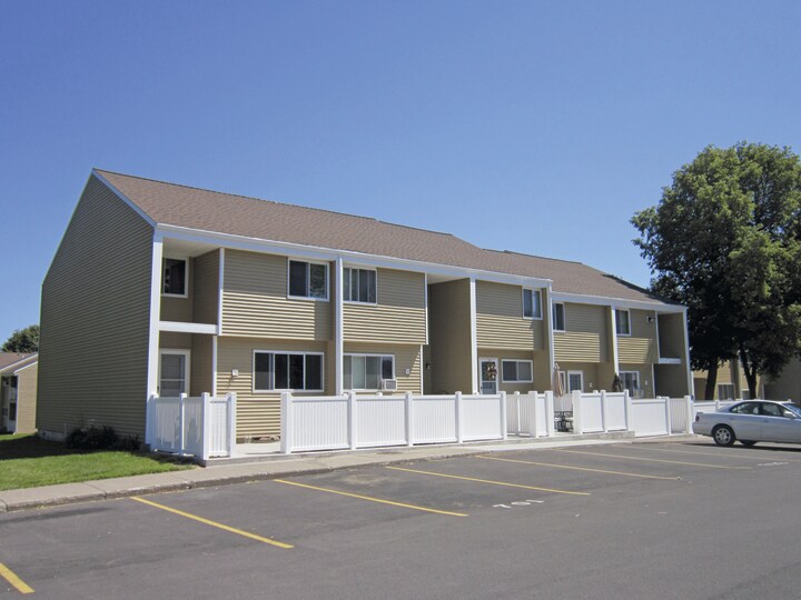 Phillips Village 100 Kreiger Rd ster NY 14580 Apartment Finder
