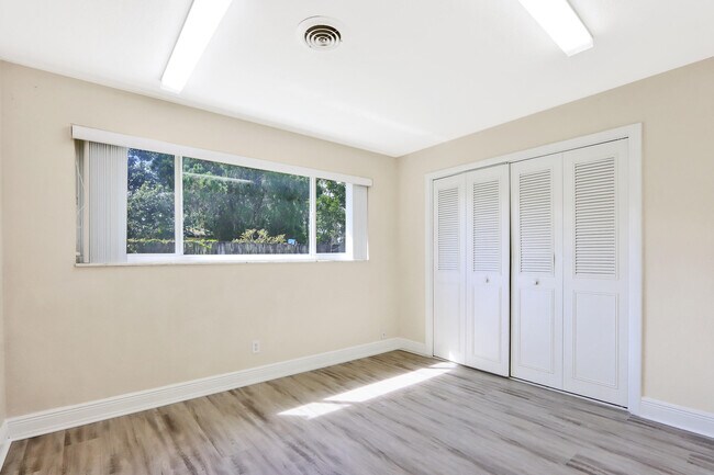 Building Photo - 11074 Monet Woods Rd