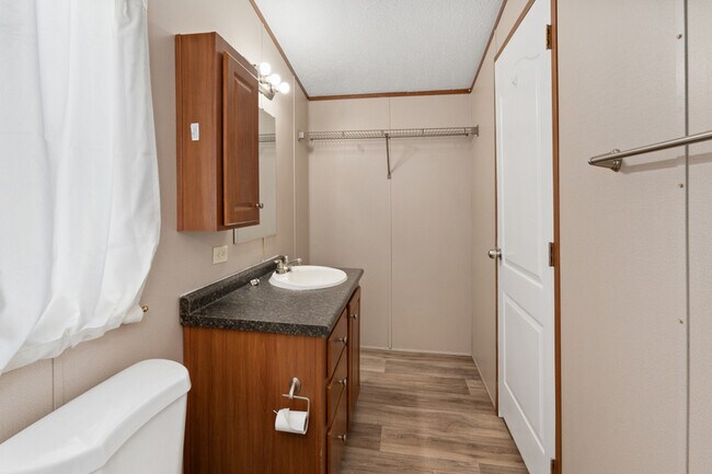 Building Photo - 720 Pritchett Ln