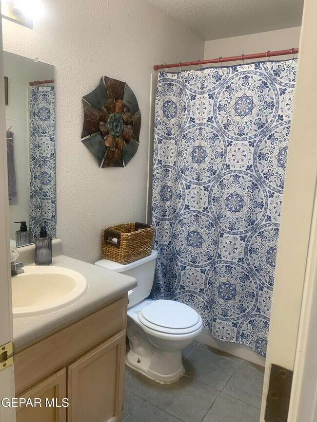 Building Photo - 12621 Tierra India Way