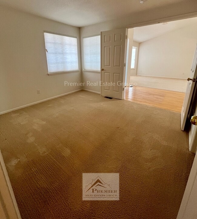 Building Photo - 8310 Ivory Loop