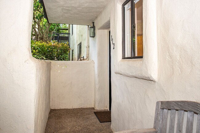 Building Photo - 3375 Foothill Rd