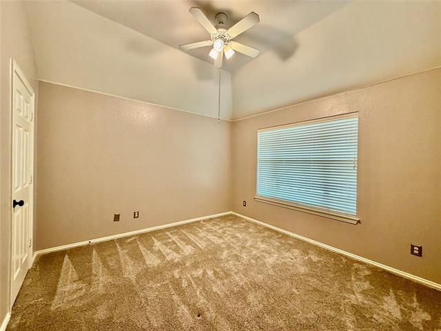 Building Photo - 1632 Castle Pines Dr