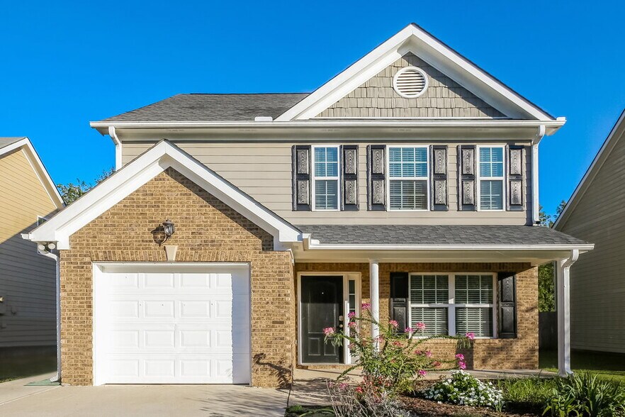 Primary Photo - 6805 White Walnut Way