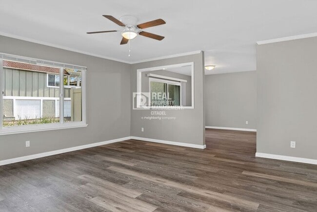 Building Photo - 23072 Vía Pimiento