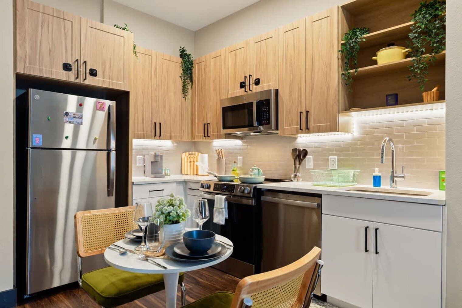 Building Photo - 9127 Research Blvd