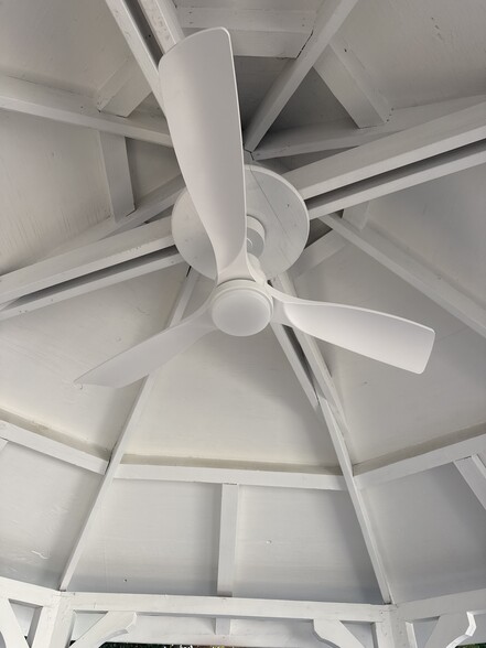 Building Photo - 24204 Calvert St