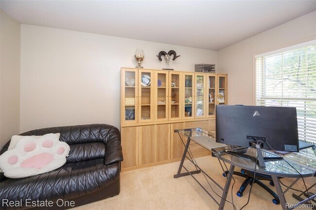 Building Photo - 3481 Castlewood Ct
