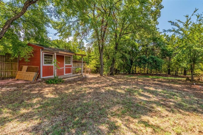 Building Photo - 306 Homesite Rd