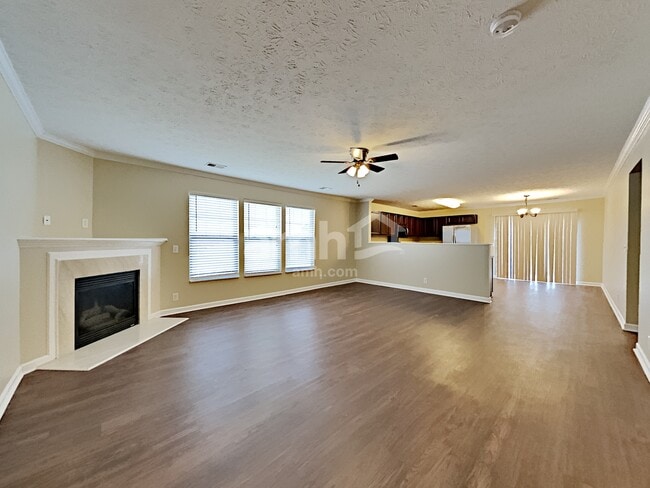 Building Photo - 3195 Hidden Creek Dr
