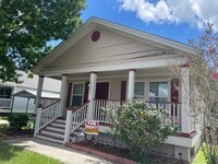 Building Photo - 9552 Chinn St
