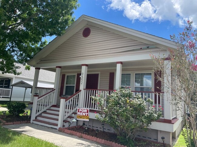 Primary Photo - 9552 Chinn St