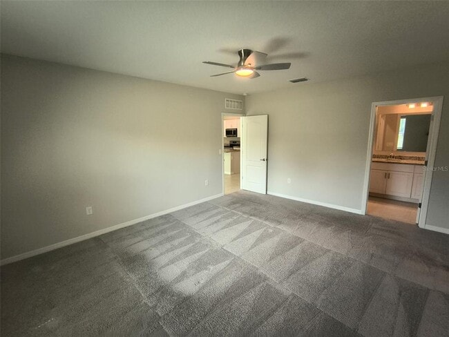 Building Photo - 45 Wellwood Ln