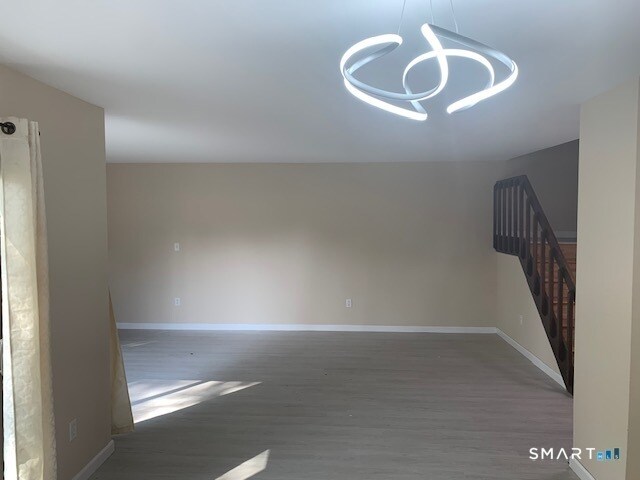 Building Photo - 18 Greenbriar Dr