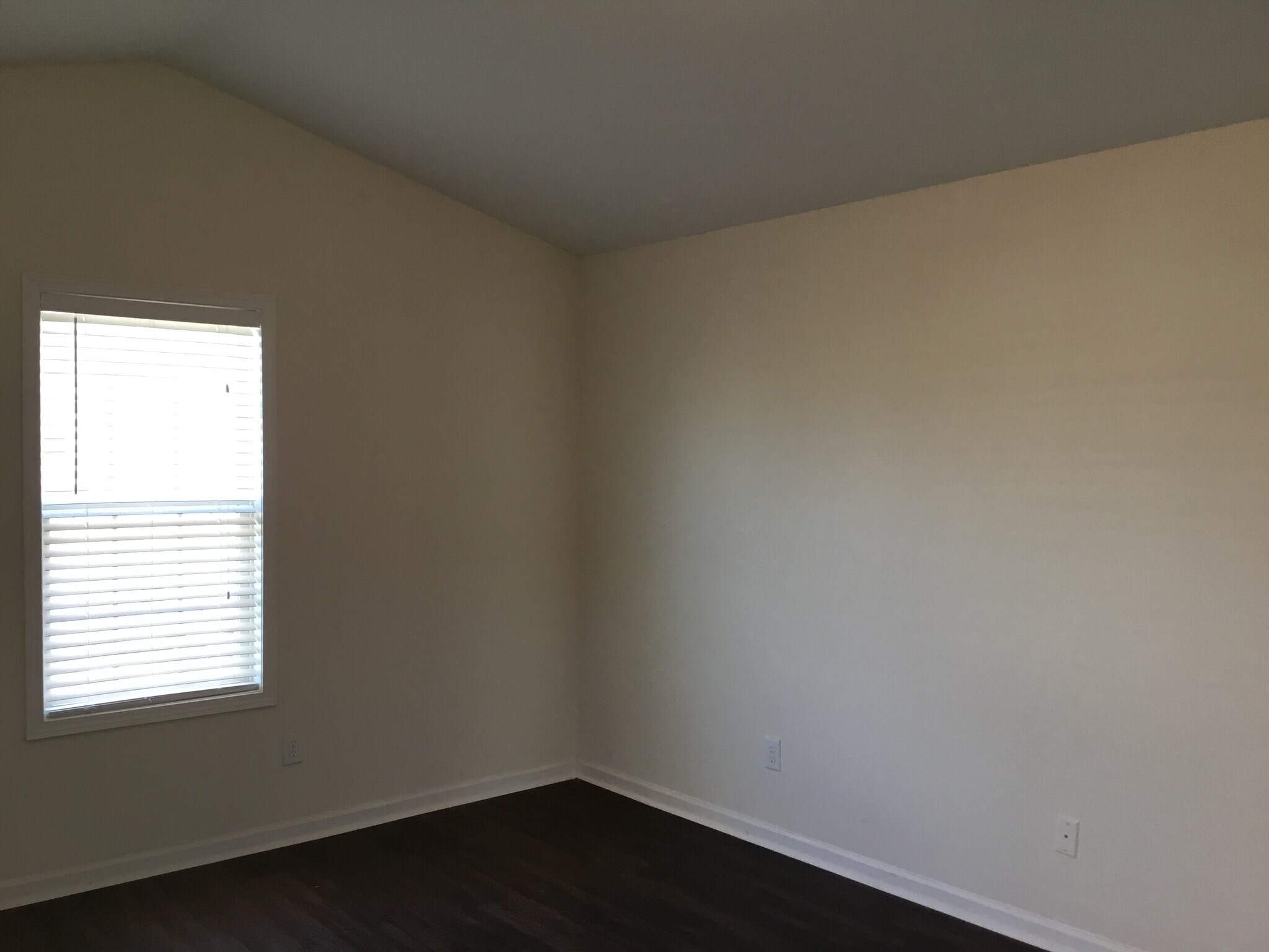 Building Photo - 2321 King Malcolm Ln