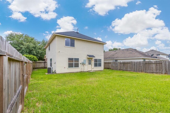 Building Photo - 9031 Aspen Trace Ln
