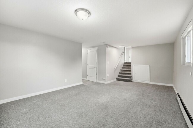 Building Photo - 54 Minden Cir