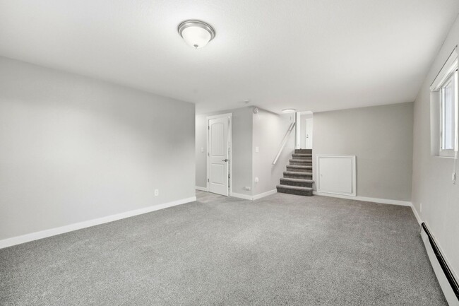 Building Photo - Updated 4BR Home with 2-Car Garage in Stratmoor