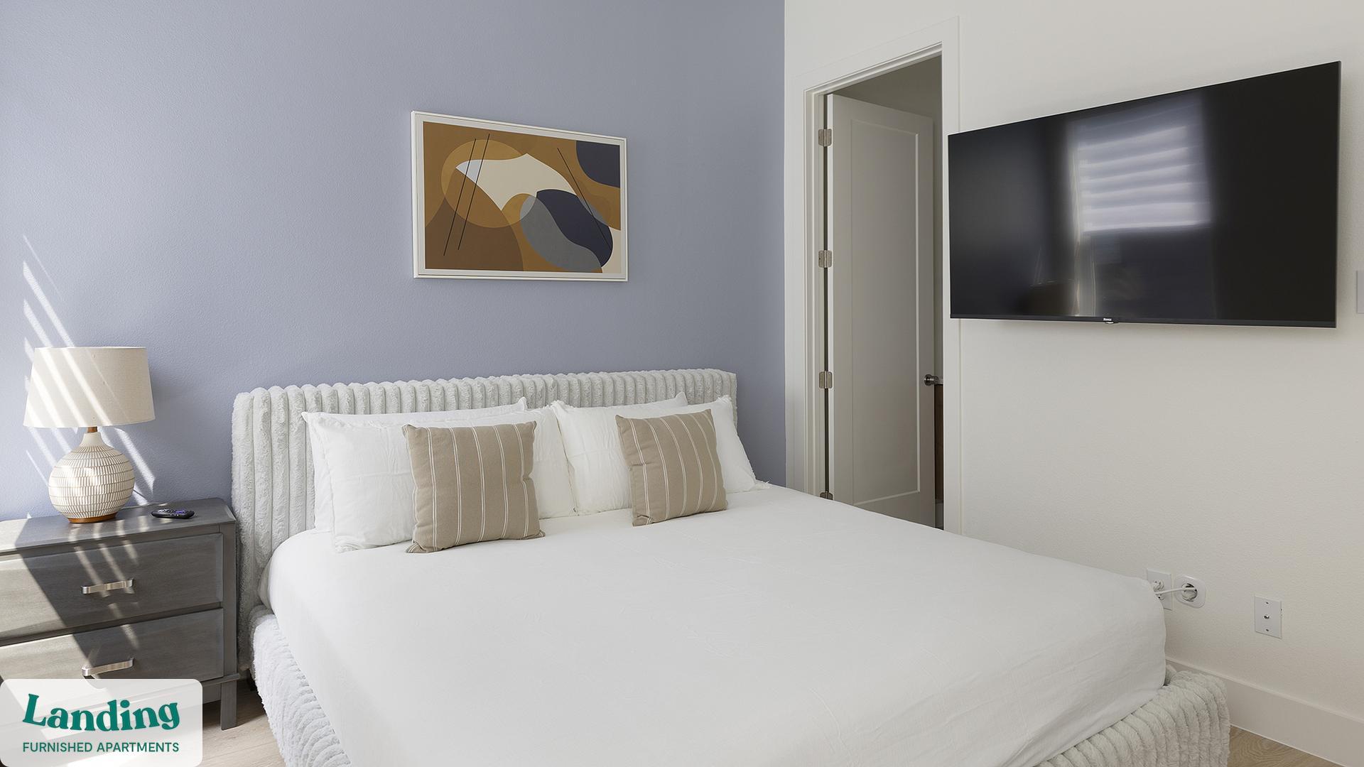 Building Photo - 2206 Arroyo Ave