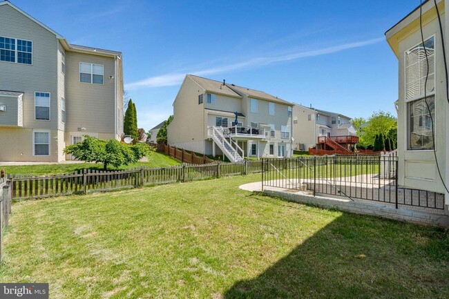 Building Photo - 44208 Navajo Dr