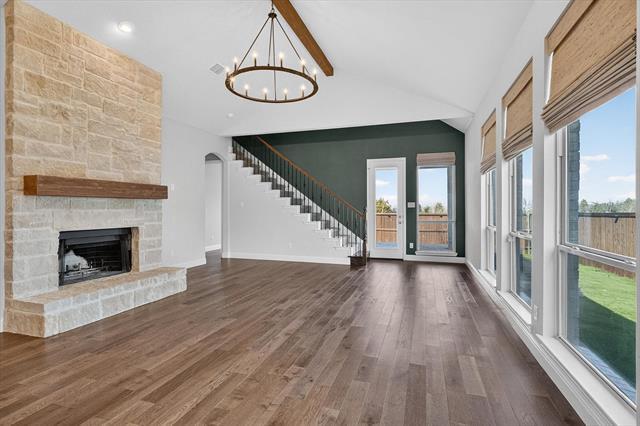 Building Photo - 1919 Middleton Dr