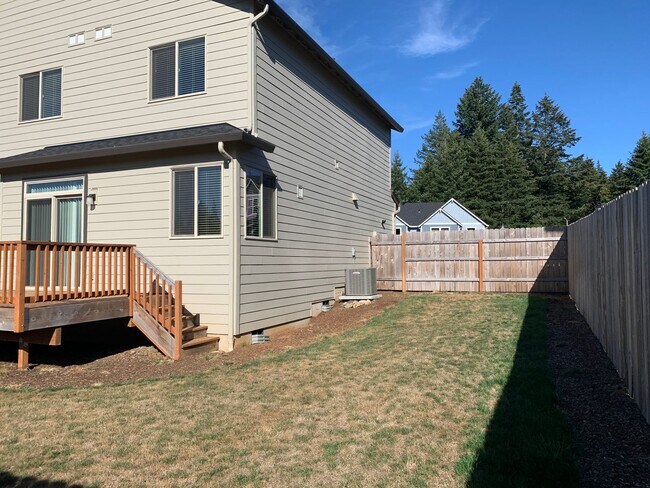 Building Photo - Beautiful 4BR in Camas! Modern Finishes! Close to Shopping & I-5! Schedule a tour today!