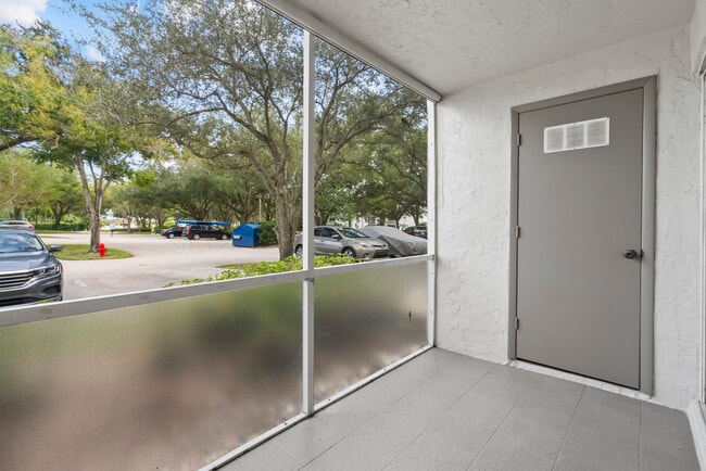 Building Photo - 2518 SE Anchorage Cove