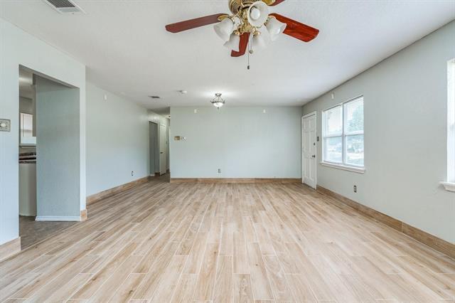 Building Photo - 116 Denton Dr