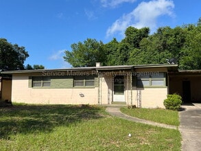 Building Photo - 121 Berkley Dr