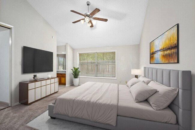 Building Photo - 2315 Woodstream Blvd