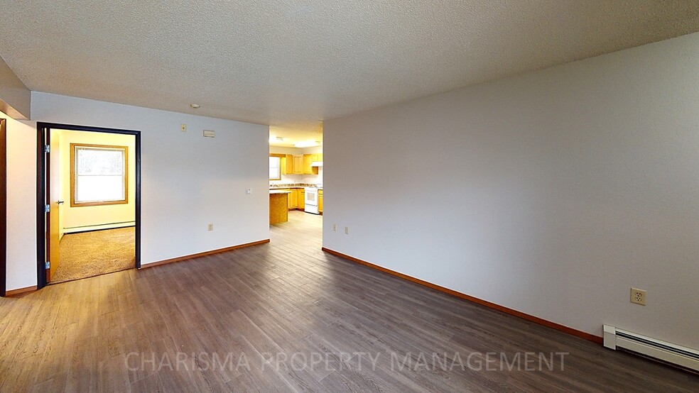 Building Photo - 3510 S Sertoma Ave