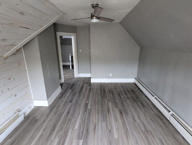 Building Photo - 200 E Bald Eagle St