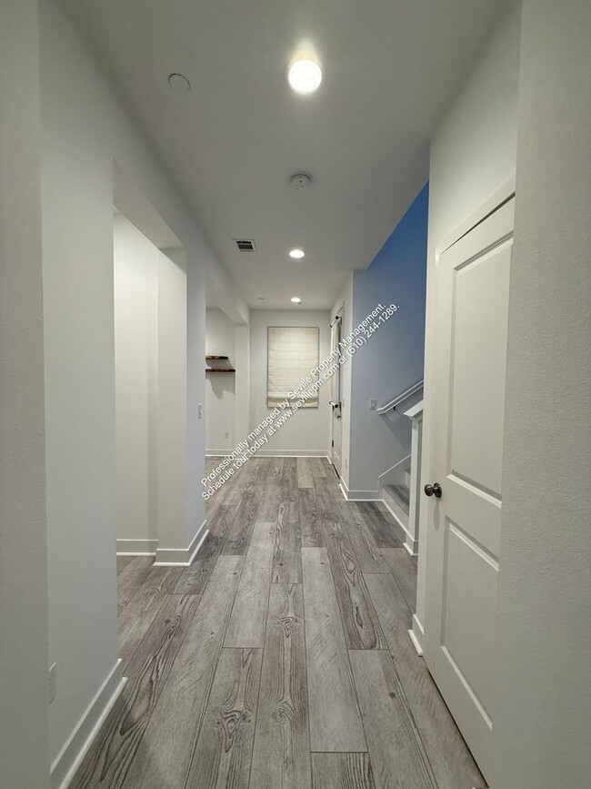 Building Photo - 02/2026