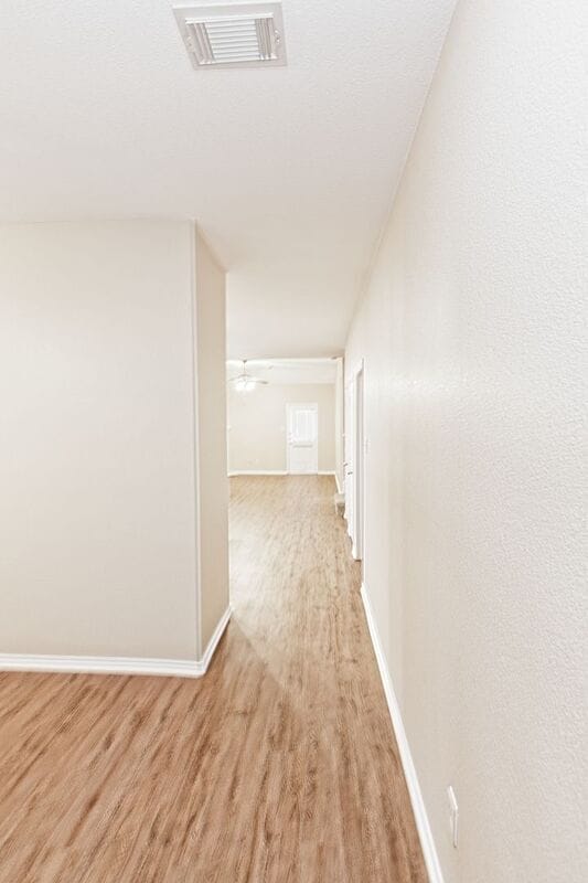Building Photo - 4009 Hidden Meadow Ct