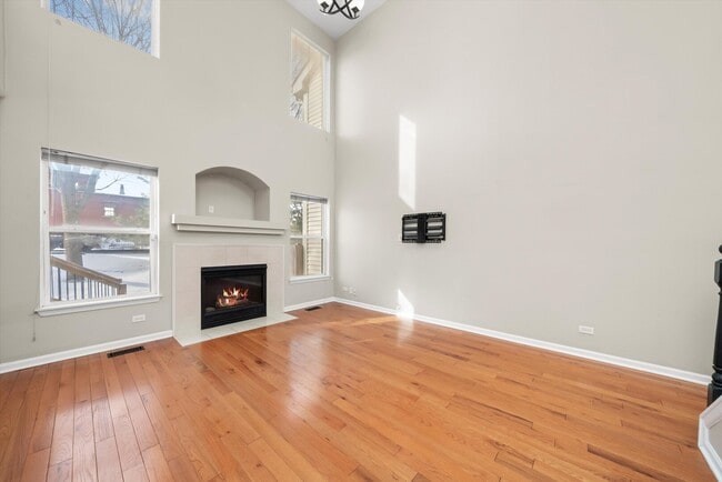 Building Photo - 898 McKenzie Station Dr