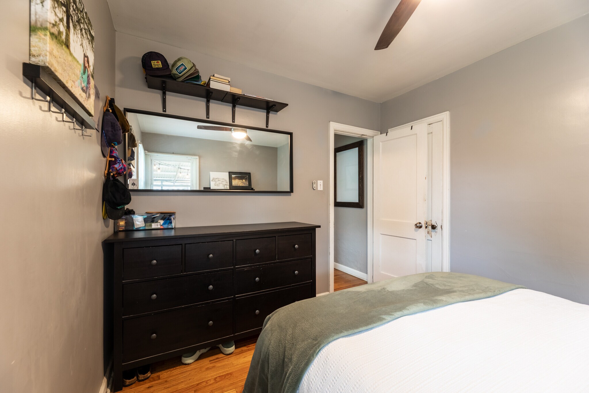 Building Photo - 4591 Wyandot St