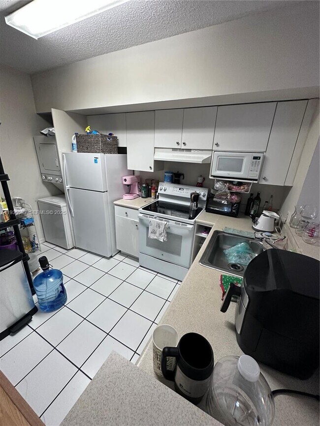 Building Photo - 5077 NW 7th St