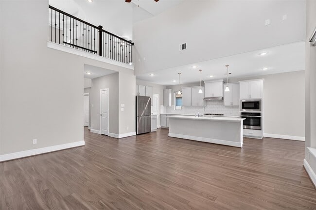 Building Photo - 3123 Lantana Trl