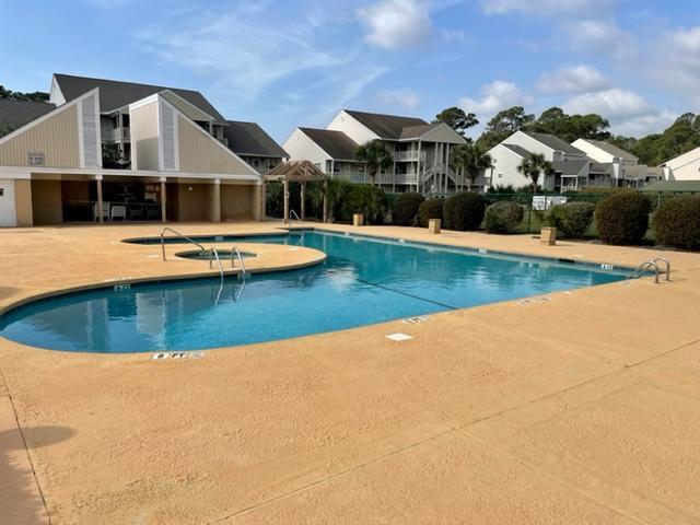 Building Photo - 1025 Plantation Dr W