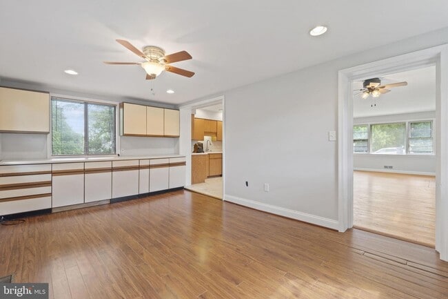 Building Photo - 4108 Orchard Dr