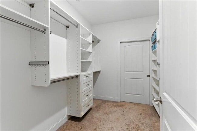 Building Photo - 3047 Patriot Square SW