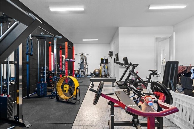 Building Photo - 13736 Larkton Ln