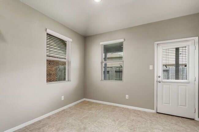 Building Photo - 2131 Beacon Park Ct