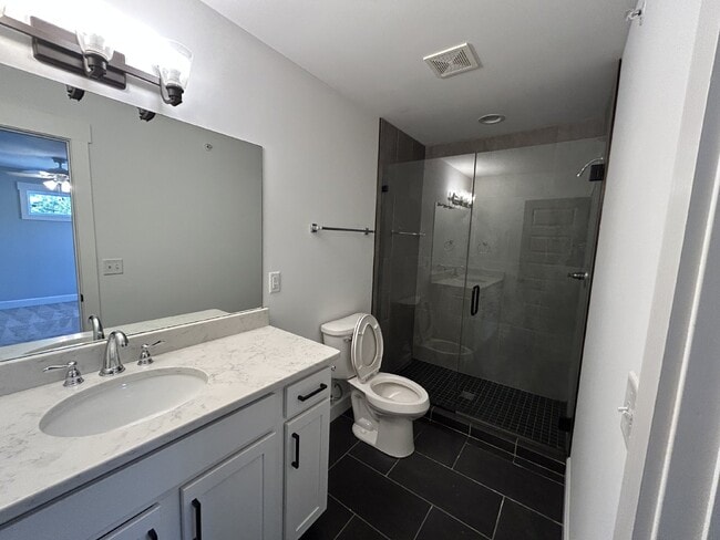 Building Photo - 3BD 2.5 BA DANSBY DR CONDO AVAILABLE FOR RENT NOW