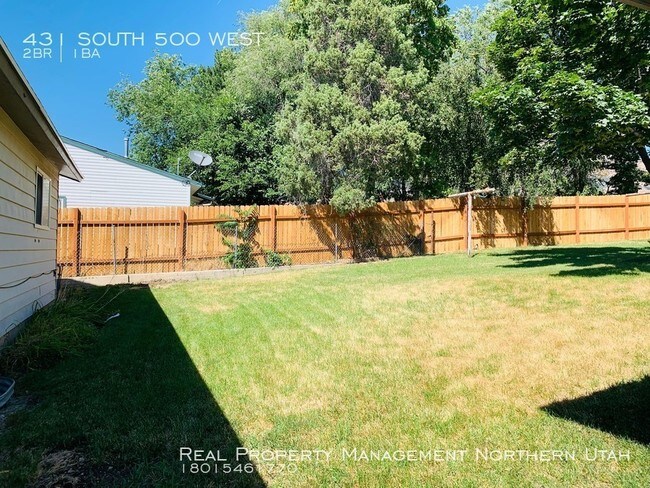 Building Photo - 2 Bedroom 1 Bath Brigham Duplex.