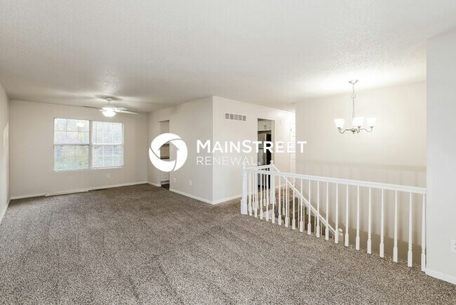 Building Photo - 3 Bedroom Pet-Friendly Home in INDEPENDENC...