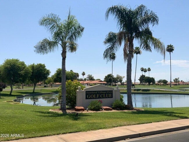 Building Photo - 2311 S Farnsworth Dr